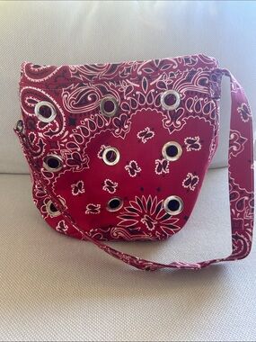 Call it by Your Name red grommet Seau Bag